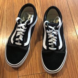 Black vans size 6.5